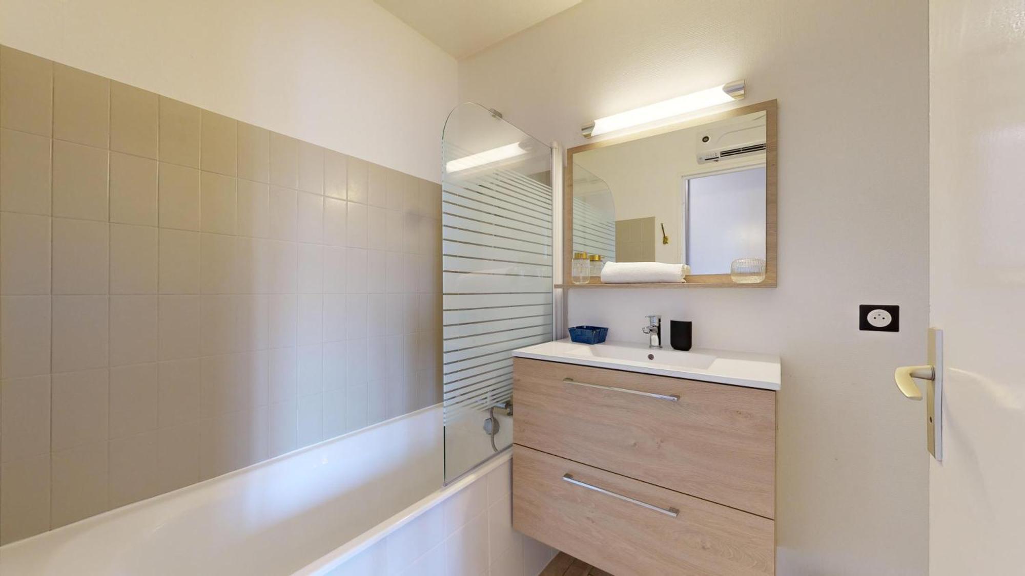 Expat Renting - L'Orient Express - Parking - Wifi Apartment Toulouse Ngoại thất bức ảnh