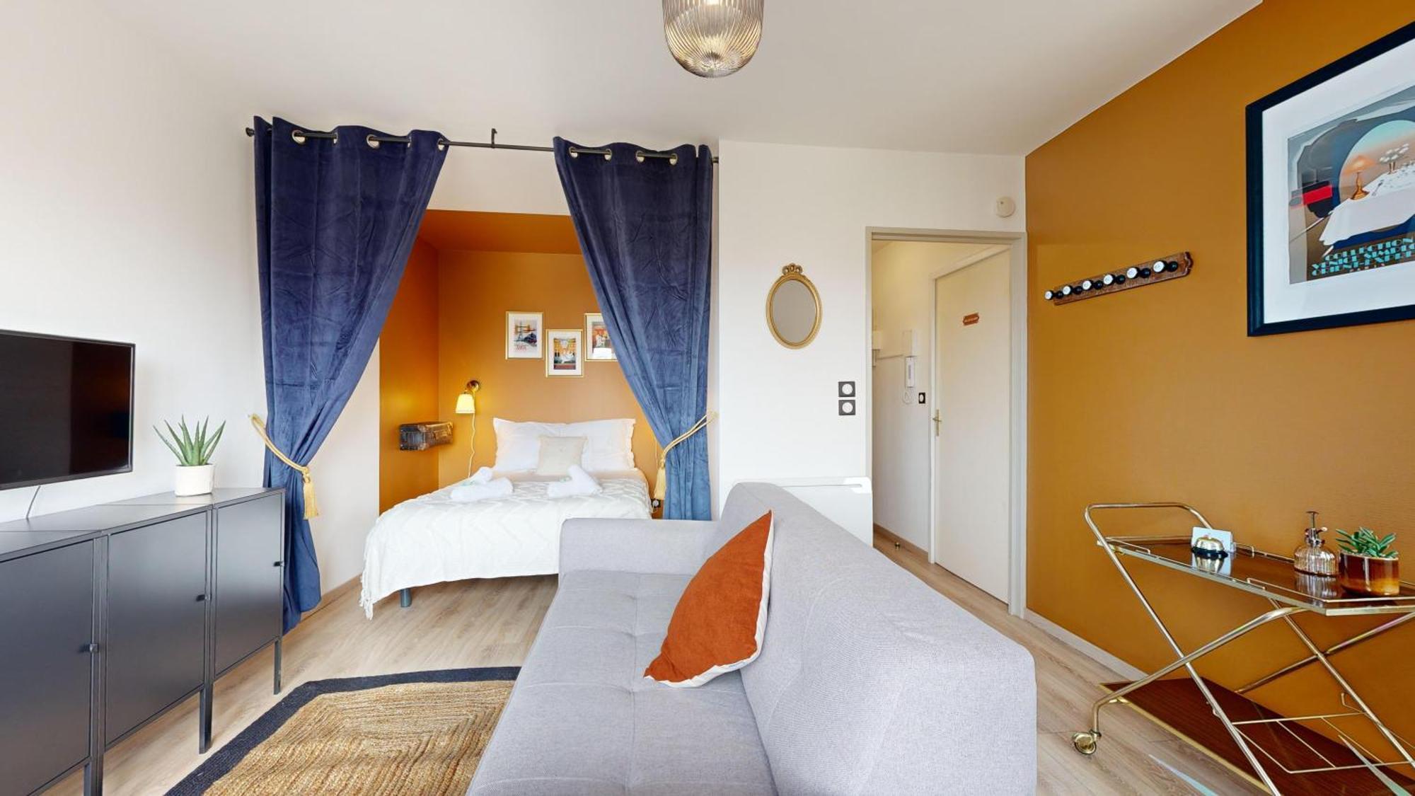 Expat Renting - L'Orient Express - Parking - Wifi Apartment Toulouse Ngoại thất bức ảnh